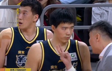 九游娱乐官网-广东队迎来1个好消息！焦泊乔结束了请假，回到了东莞